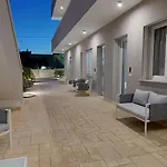 Marea25 Apartment
